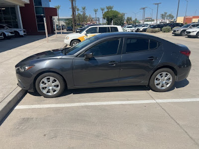 2015 Mazda Mazda3 i Sport