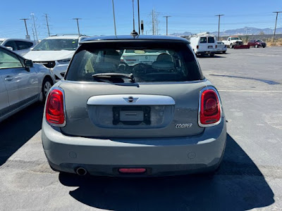 2014 MINI Cooper Hardtop Base