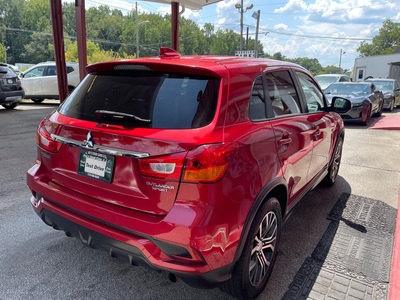 2019 Mitsubishi OUTLANDER ES