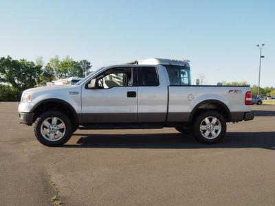 2005 Ford F-150 XLT 4dr SuperCab FX4 Truck