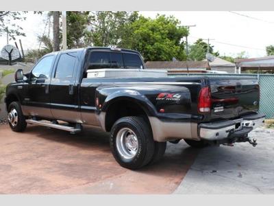 2006 Ford F-350 Super Duty Lariat Lariat 4dr Crew  Truck