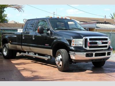 2006 Ford F-350 Super Duty Lariat Lariat 4dr Crew  Truck