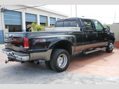 2006 Ford F-350 Super Duty Lariat Lariat 4dr Crew  Truck