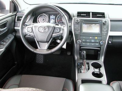 2016 Toyota Camry SE Sunroof, Newton, MA, Boston, MA.