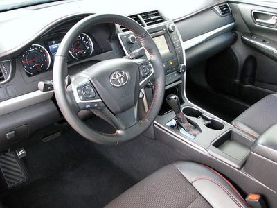 2016 Toyota Camry SE Sunroof, Newton, MA, Boston, MA.