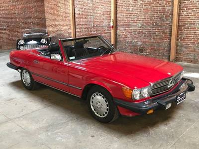 1986 Mercedes-Benz 560-Class