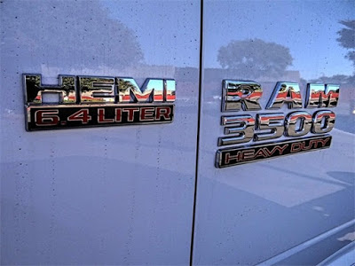 2018 RAM 3500 Chassis Cab Tradesman