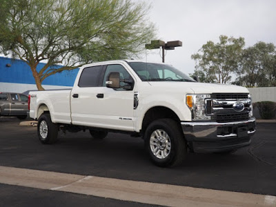 2017 Ford Super Duty F-250 SRW Lariat