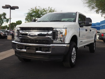 2017 Ford Super Duty F-250 SRW Lariat