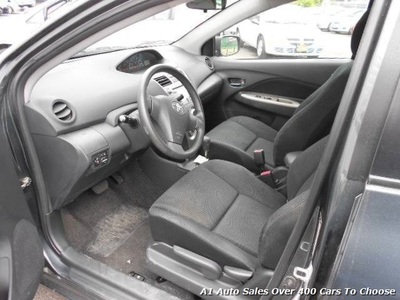 2011 Toyota Yaris Sedan